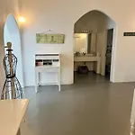 伊里尼乡村套房酒店 * 克洛瓦斯