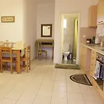 شقة إلينيز فيليدج سويتس