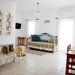 Апартаменты Eleni's Village *
