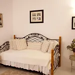 Апартаменты Eleni's Village Klouvas