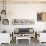 Eleni's Village Апартаменты *